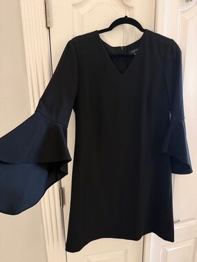 Tahari ASL Black Long-Sleeve Bell-Sleeve Shift Dress